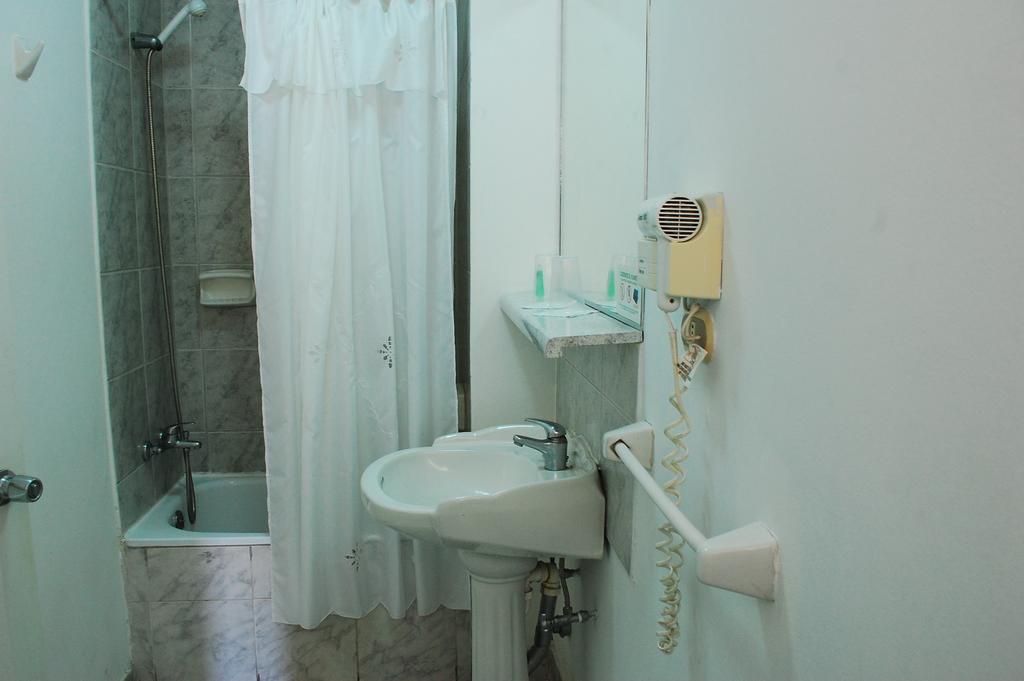 Hotel Americano Arica Phòng bức ảnh